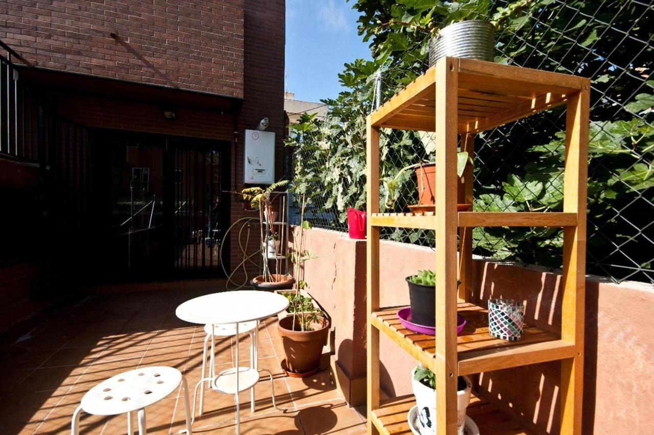 Charming Madrid Urgel Apartment ภายนอก รูปภาพ